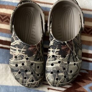 Camo adult Crocs